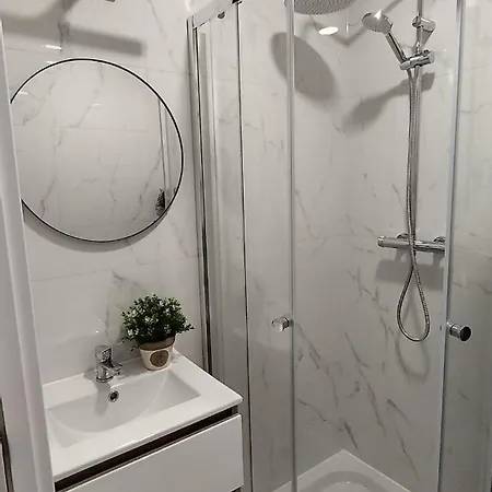 Lejlighed Super Small With Palace View! *