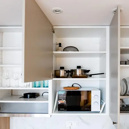 Super Small With Palace View! Apartment Warsaw